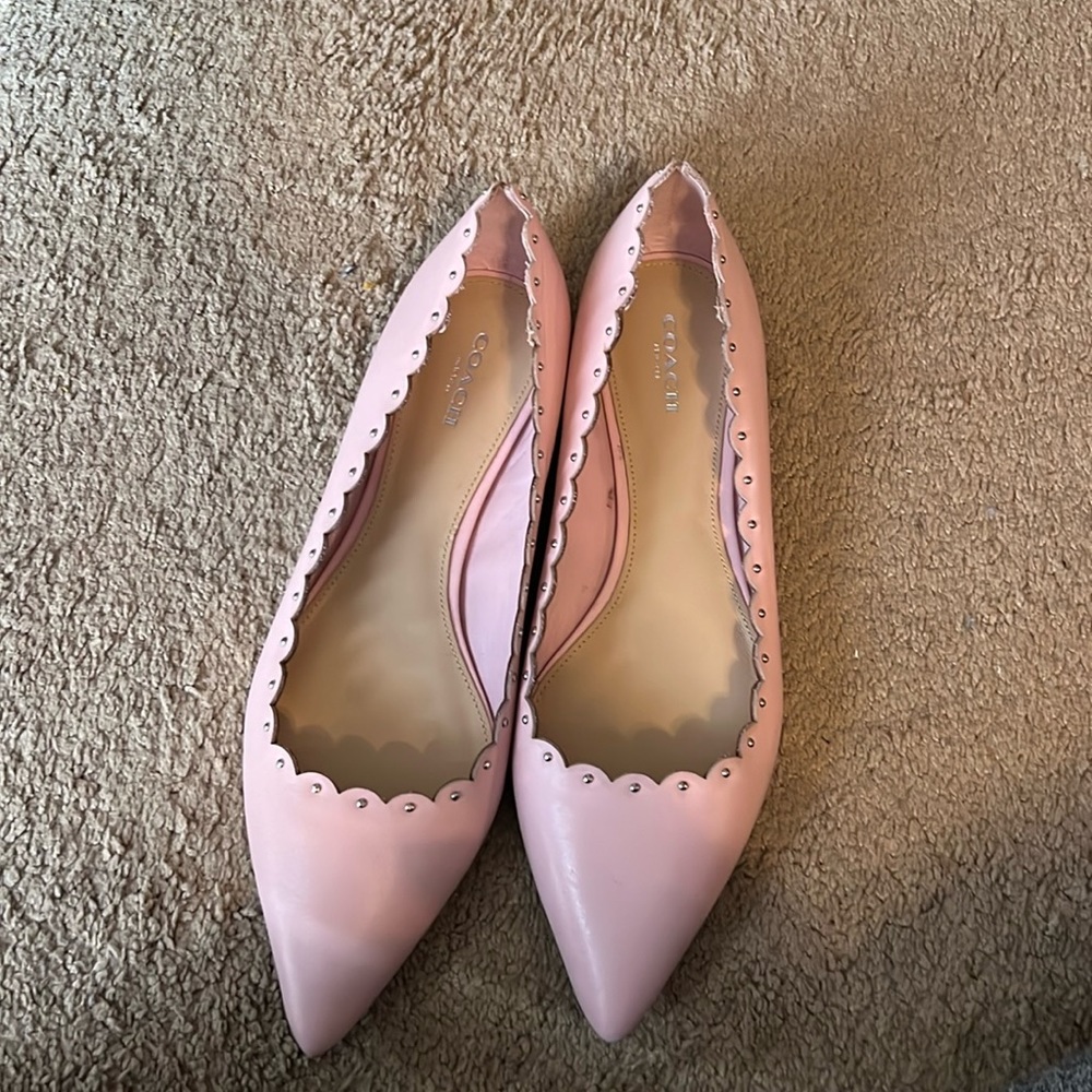 Coach Jill light Pink Pointed Toe Scallop Edge Studded Flats,size 10 .